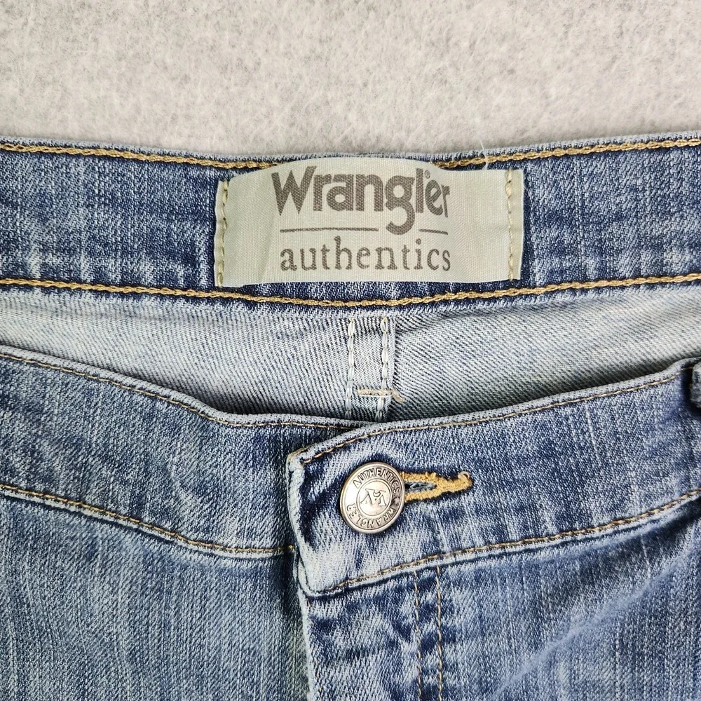 Wrangler Authentics Cropped Jeans Mens 38x28 Blue Denim Stretch Streetwear‎